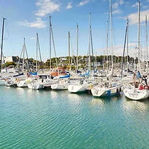 Appartement T2 Bord De Entièrement Rénové, Parking Privée, La Trinité-sur-Mer